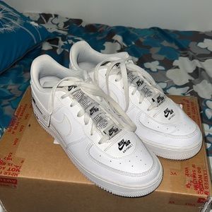 Air Forces size BOYS 7!! No Air Force box included
